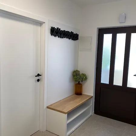Апартаменты With Parking Space - 7295 *