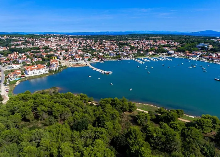 With Parking Space - 7295 Lejlighed