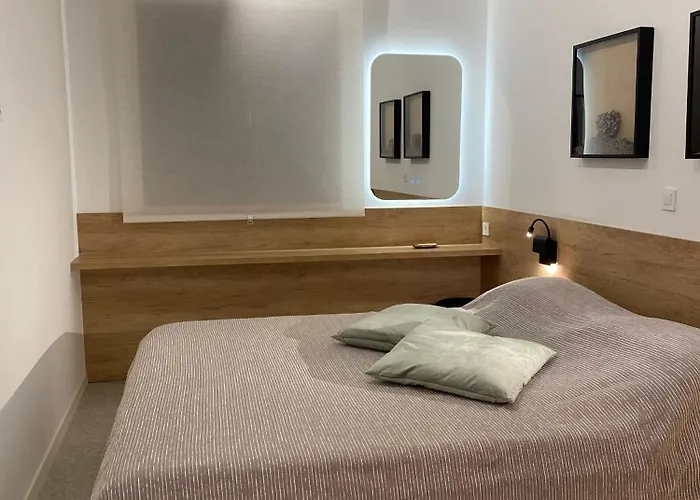 Apartment With Parking Space - 7295